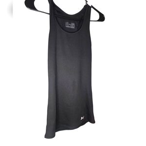 Under Armour Women's Sleek Black Tank Top Size XS